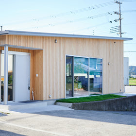 【MM FACTORY STORE】木質建材と木製家具 ー和歌山の木工職人造りー